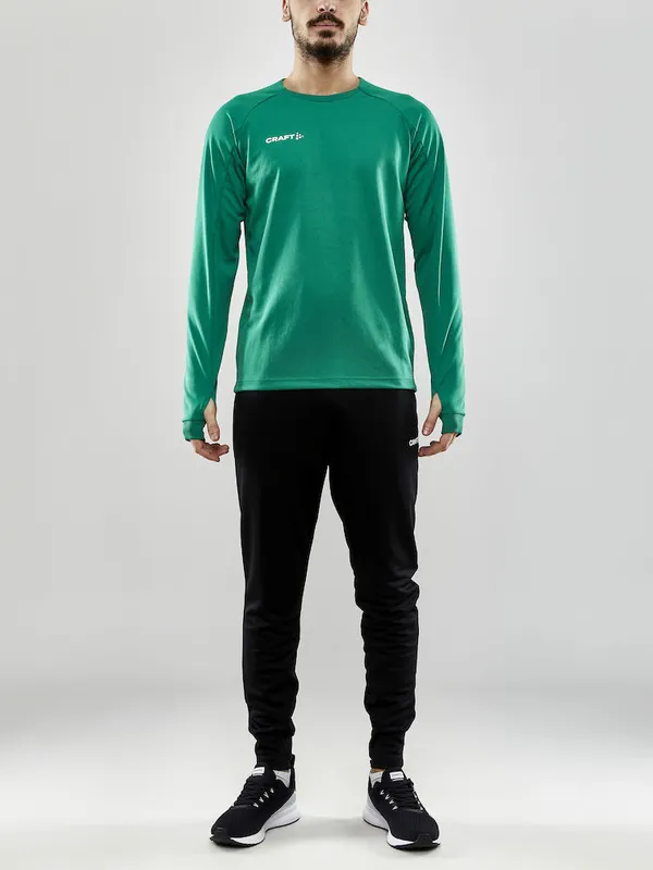 1910160-651000_Evolve Crew Neck M_Closeup4.jpg